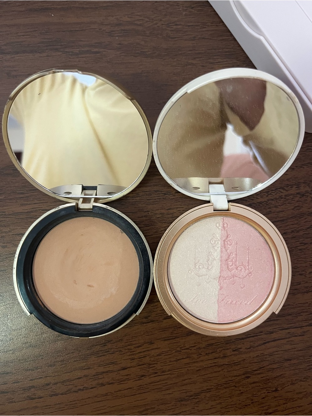 Too Faced Candlelight Glow Highlighter Duo Milk Chocolate Soleil Matte Bronzer